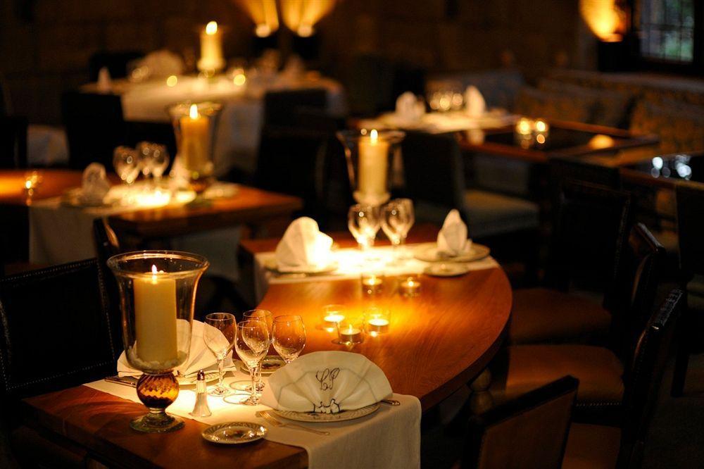 Hotel Landa Burgo Ristorante foto Candlelight dinner