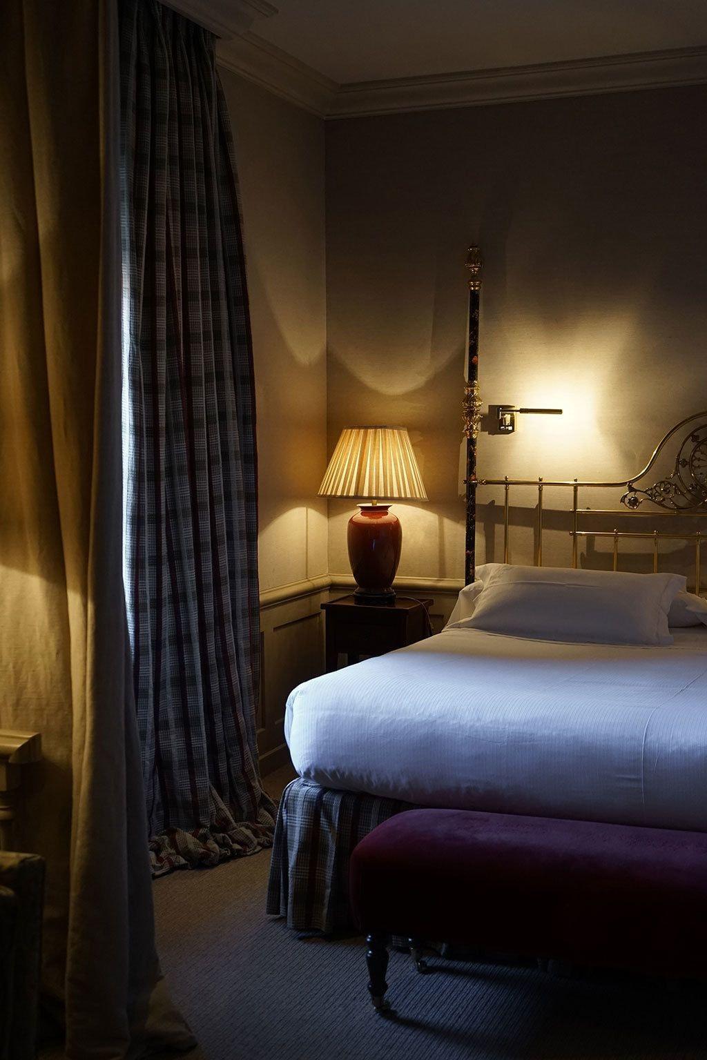 Hotel Landa Burgo Esterno foto A bedroom at the hotel