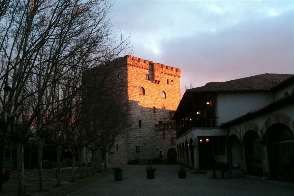 Hotel Landa Burgo Esterno foto The Despot Stefan Tower
